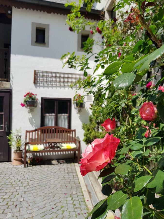 Hotel Schrannenhof Klosterneuburg Exterior photo